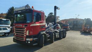 SCANIA 8X2 SCARRABILE